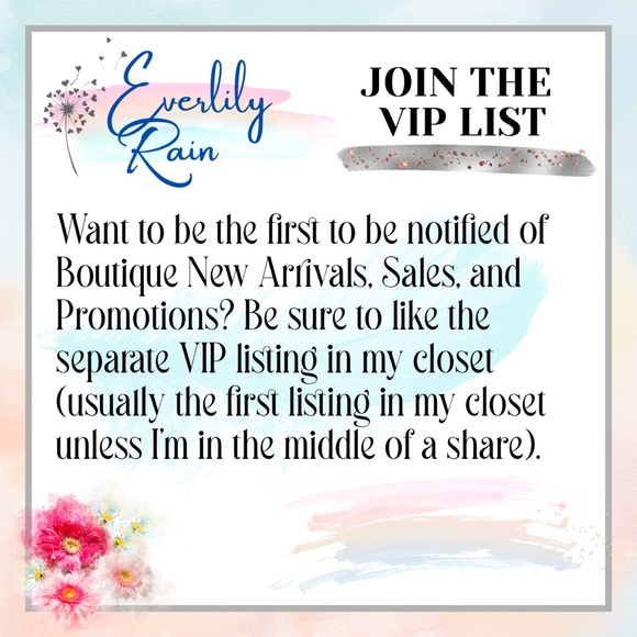 LAST ONE! Navy & White Top w/ Floral Sleeves - Picture 7 of 7